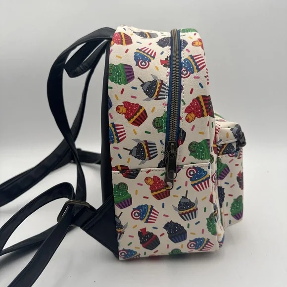 Disney Mini Backpack Bag Marvel Eats The Universe Avengers Cupcakes Food White - Picture 9 of 14